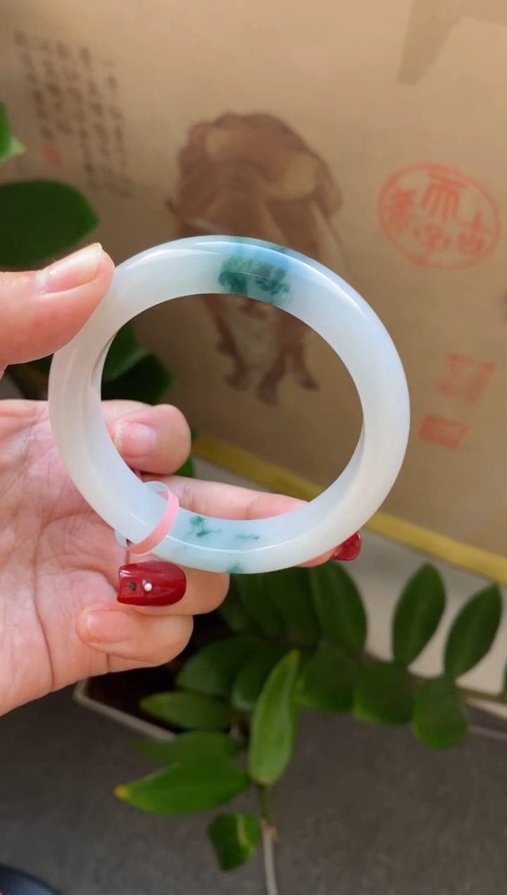 【闪购商品】翡翠手镯未镶嵌（血漏必买）老坑冰胶飘花14号