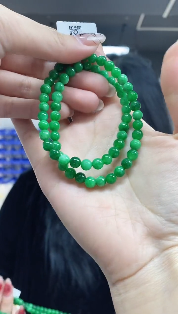 【闪购商品】翡翠手串未镶嵌多样性发其一颜色微差