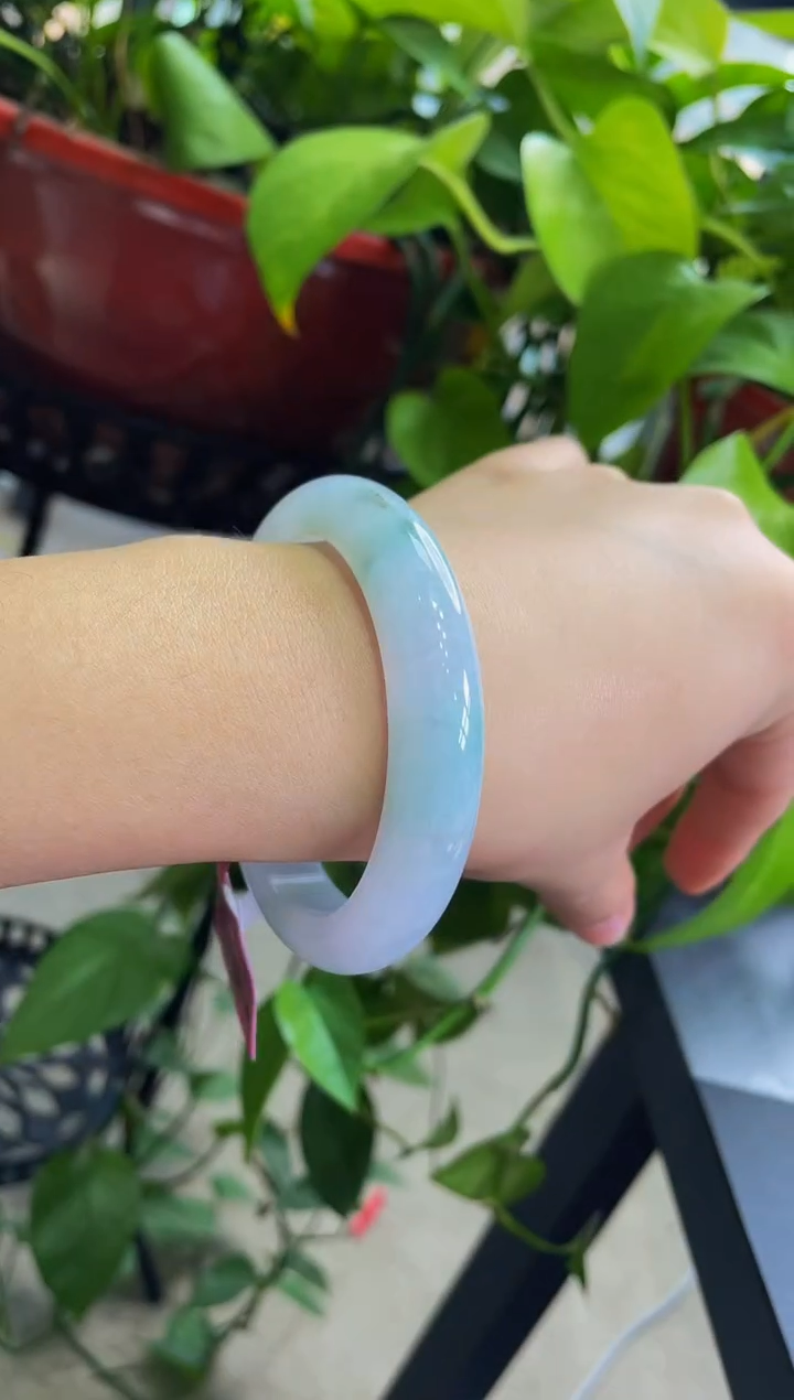 【闪购商品】翡翠手镯未镶嵌308手镯54.8