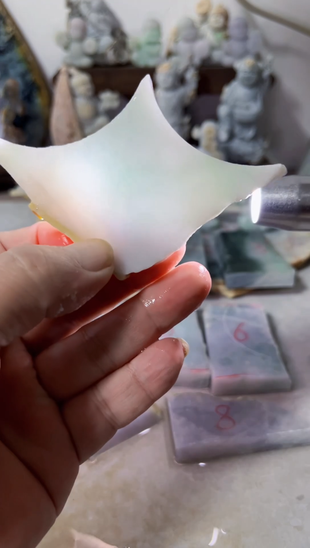 【闪购商品】翡翠吊坠(不含链)未镶嵌A951