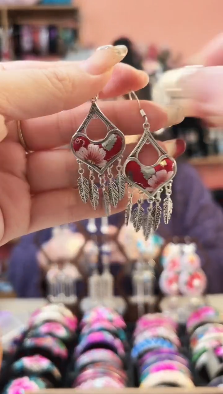 艺枝独绣手工饰品25