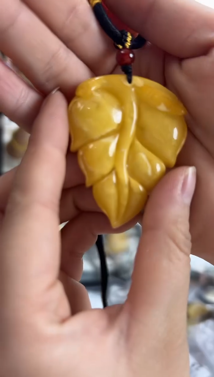 【闪购商品】蜜蜡裸石未镶嵌蜜蜡吊坠