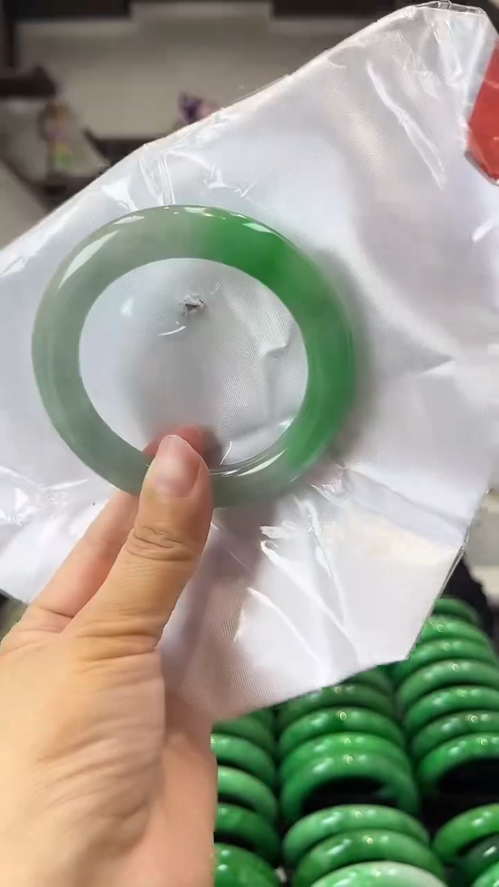 【闪购商品】砖雕闪45 圈口58.8 独货手镯