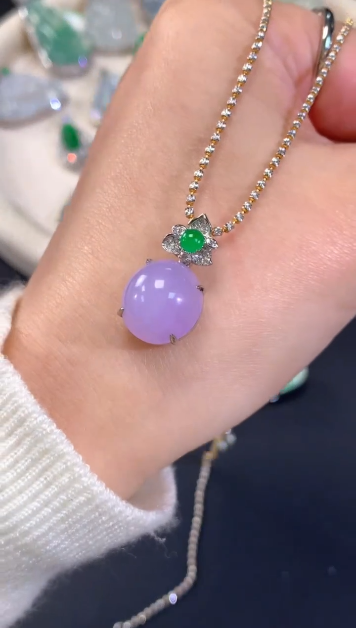 【闪购商品】翡翠吊坠(不含链)18K金镶嵌A410|9800