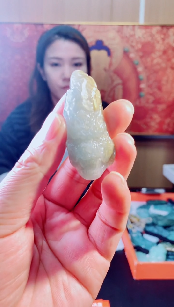 【闪购商品】翡翠颈饰未镶嵌11111111