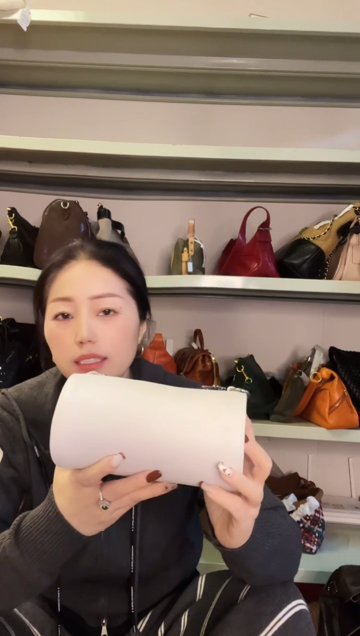 牛皮（革）高端订制时尚百搭女士手提斜跨包