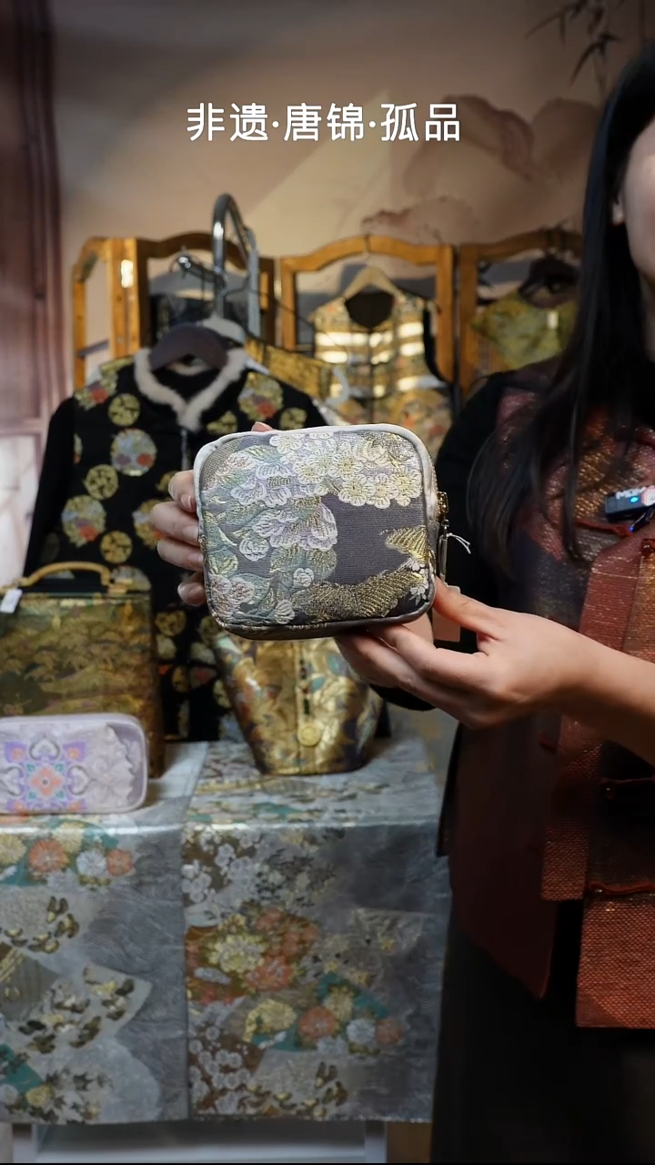 蚕丝手串包 福利 NO退换