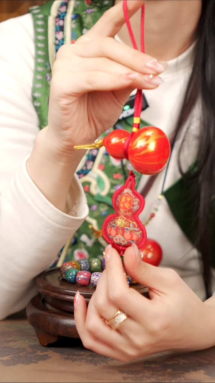 【闪购商品】168易林漂漆手捻葫芦------68