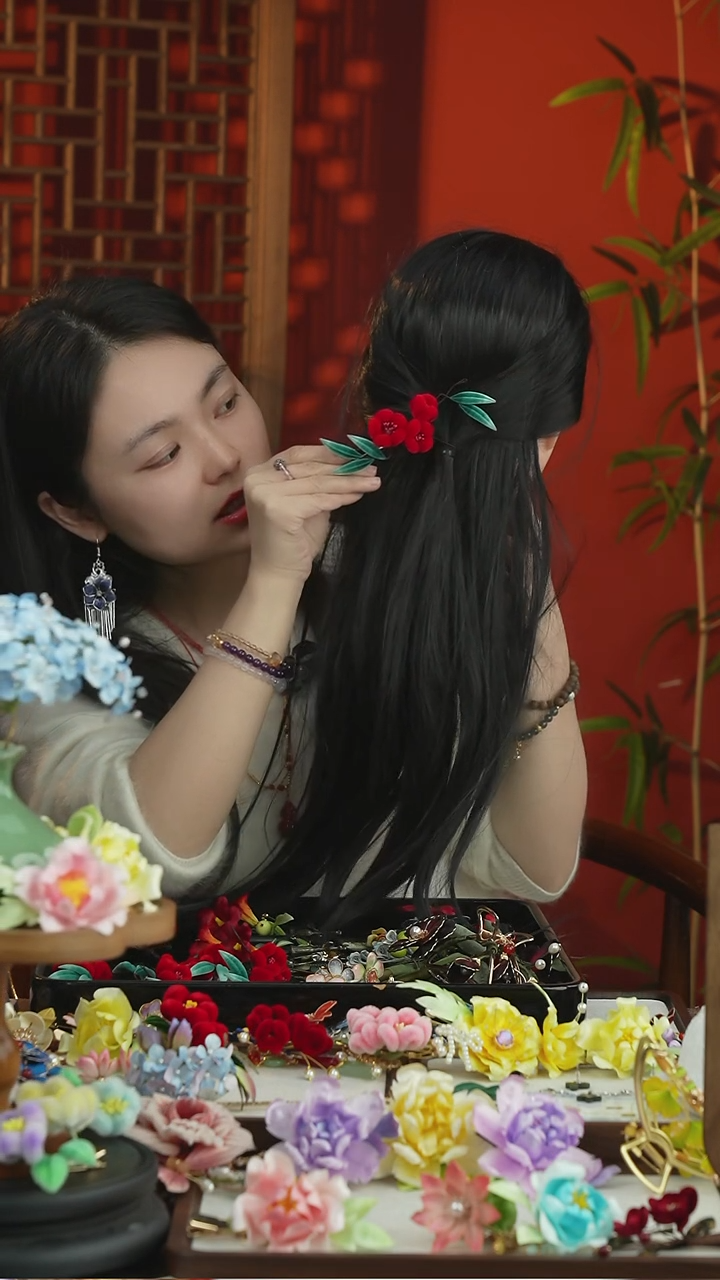 刺绣闪购纯手工非遗国风饰品