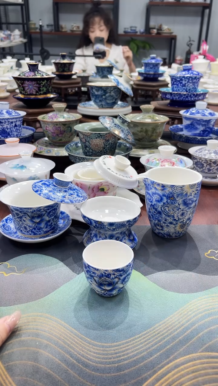 【闪购商品】小号满彩青花6杯套装