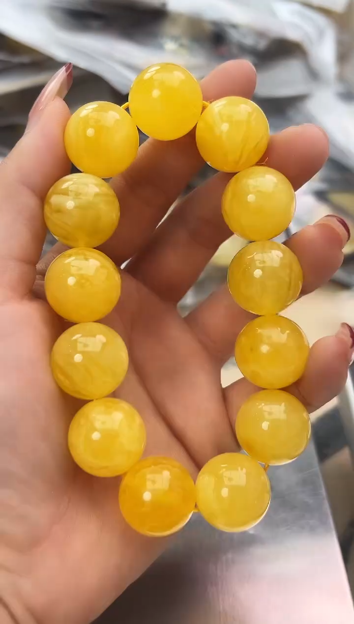 未镶嵌琥珀裸石蜜蜡吊坠