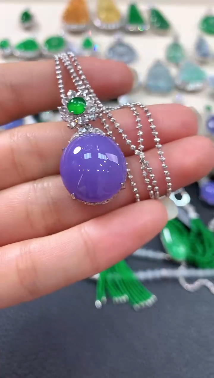 【闪购商品】翡翠吊坠(不含链)18K金镶嵌m34有色差