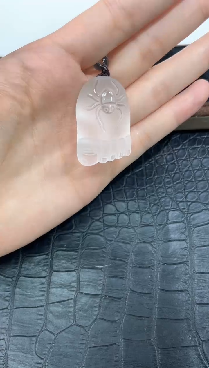 颈饰未镶嵌水晶8号白水晶磨砂知足常乐吊坠