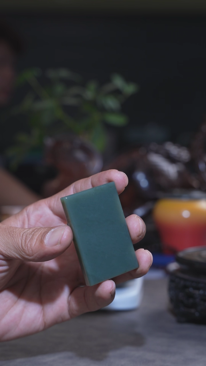 【闪购商品】和田玉吊坠(赠链)未镶嵌和田玉吊坠一个