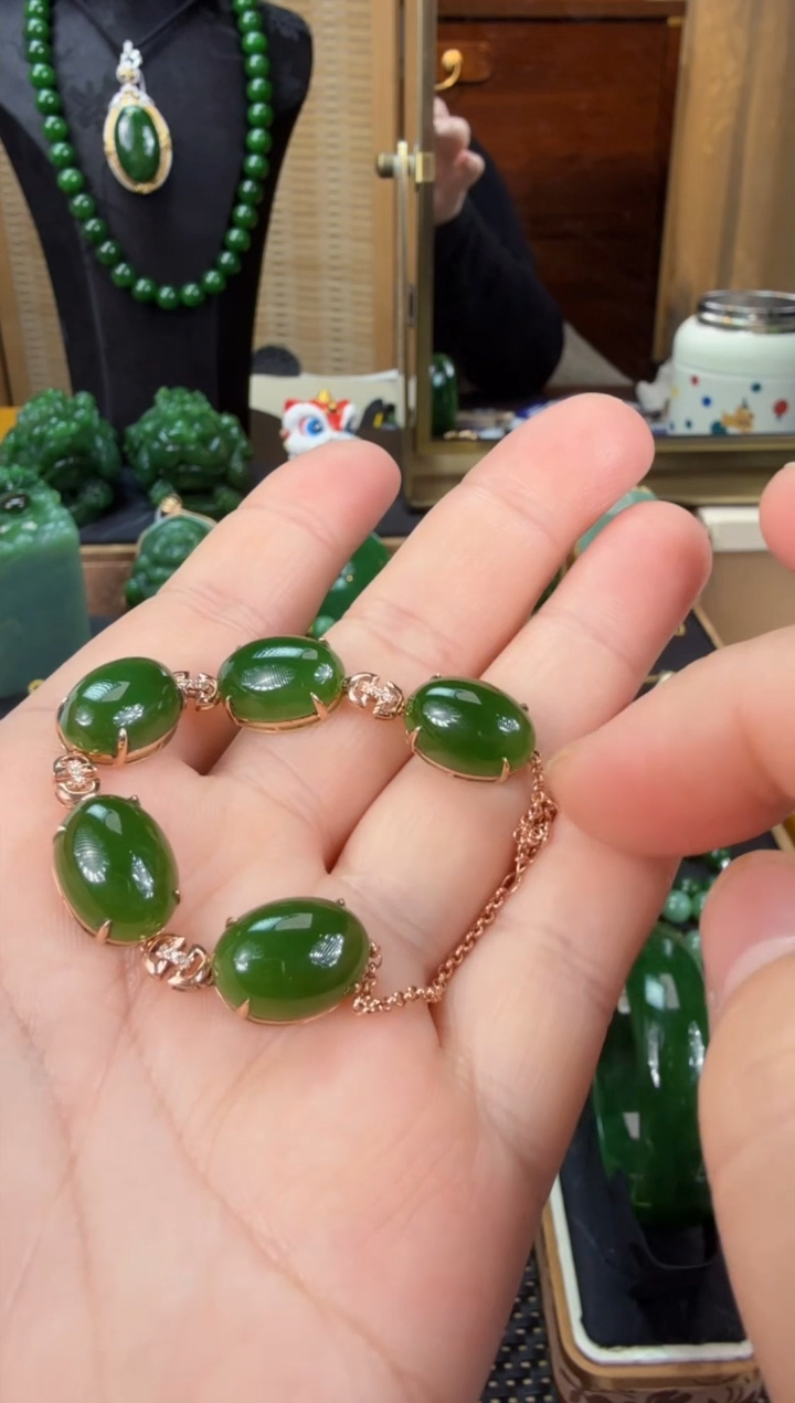 【闪购商品】和田玉（碧玉）手链18K金镶嵌 
