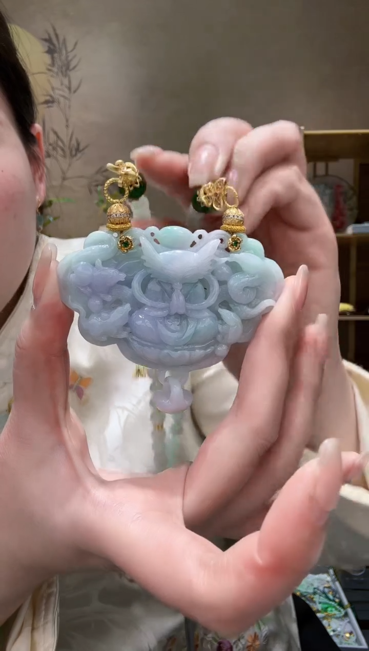 【闪购商品】翡翠颈饰未镶嵌吊坠