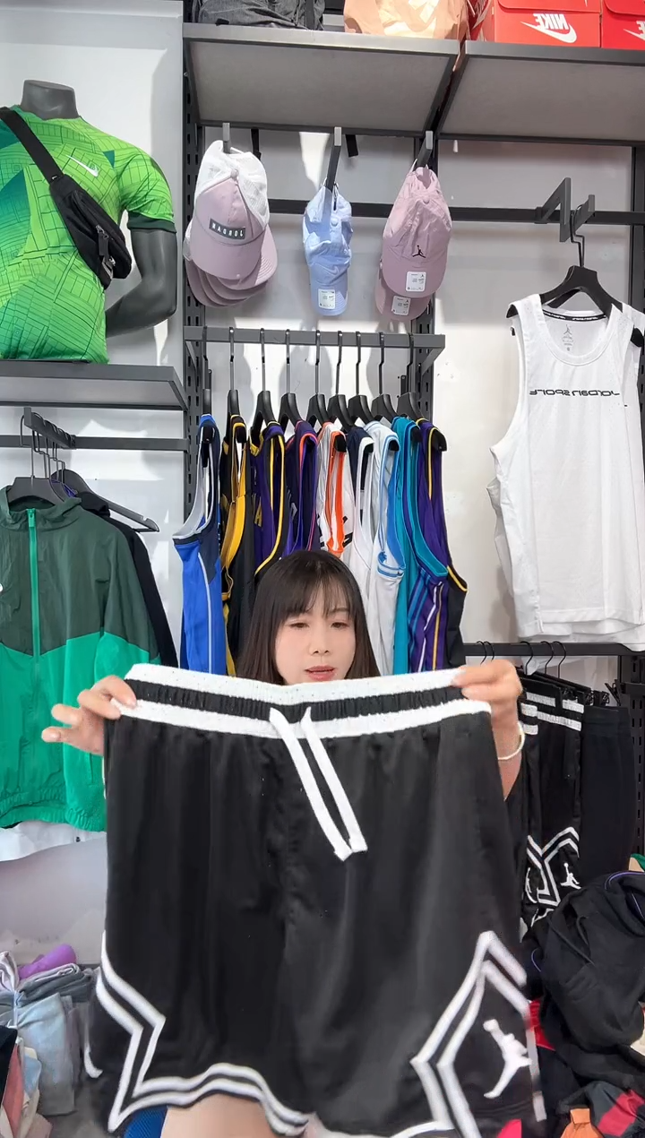 1242编码 瑕疵款以直播间过款为准 尺码l