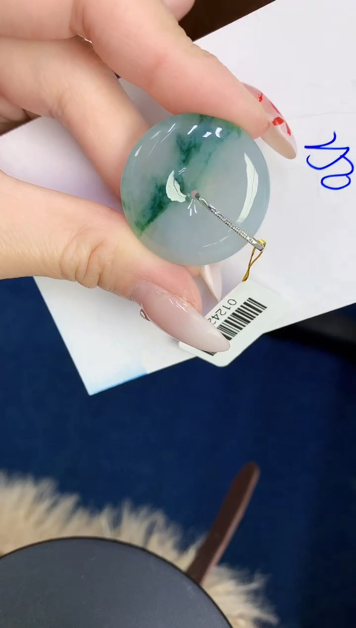 【闪购商品】翡翠颈饰18K金镶嵌0000000000