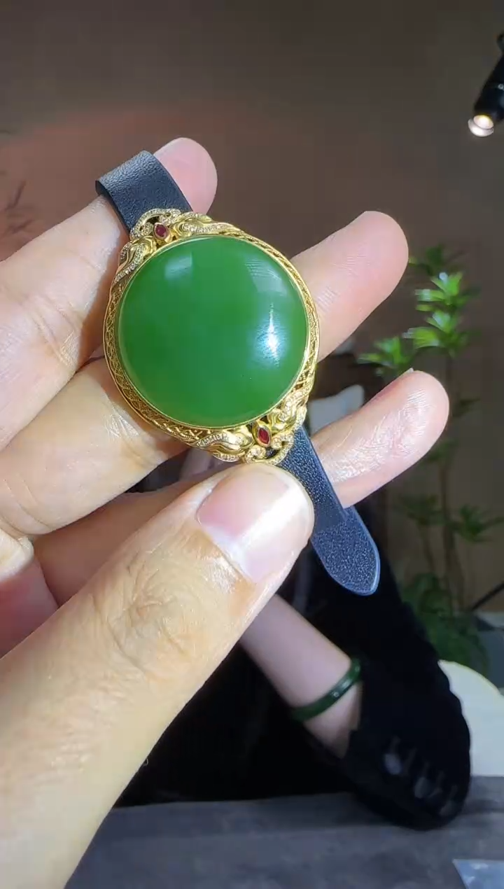 【闪购商品】和田玉手环18K金镶嵌18K金镶碧玉圆牌手环