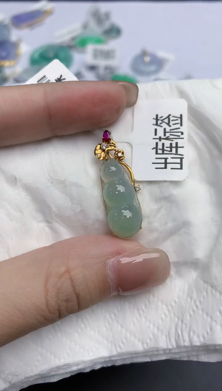 【闪购商品】翡翠颈饰18K金镶嵌天然缅甸翡翠A货