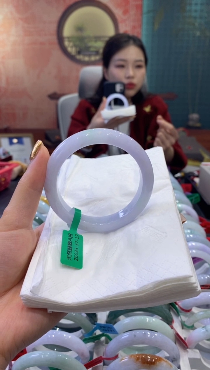 【闪购商品】翡翠手镯未镶嵌多人03875
