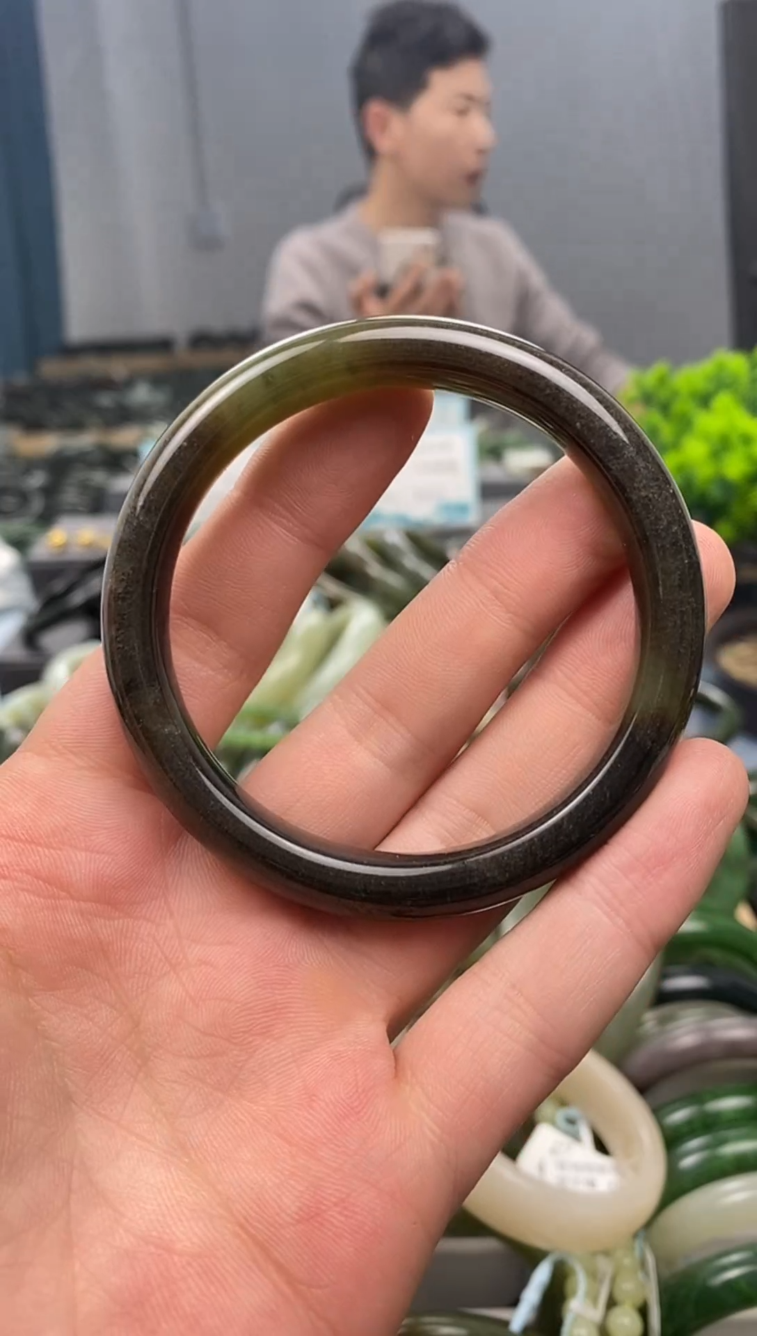 未镶嵌手镯和田玉57.5