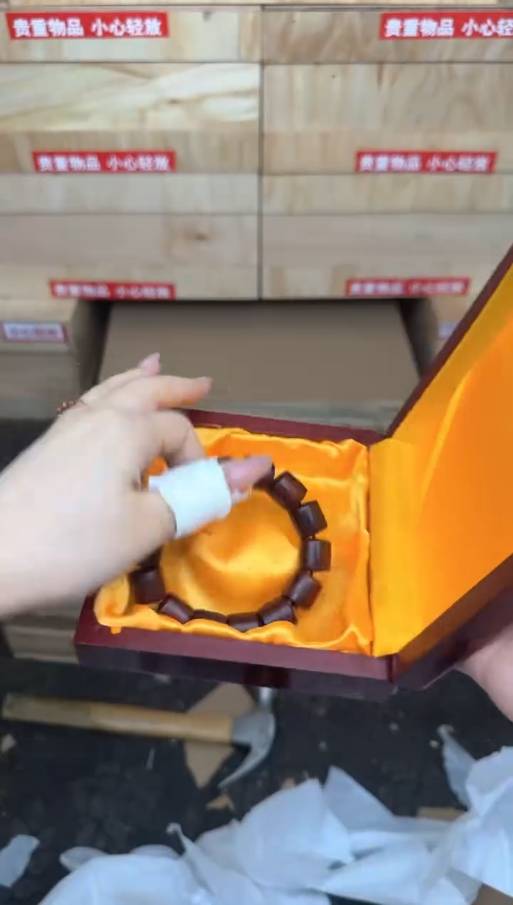 小叶紫檀桶珠商品链接@@YS975