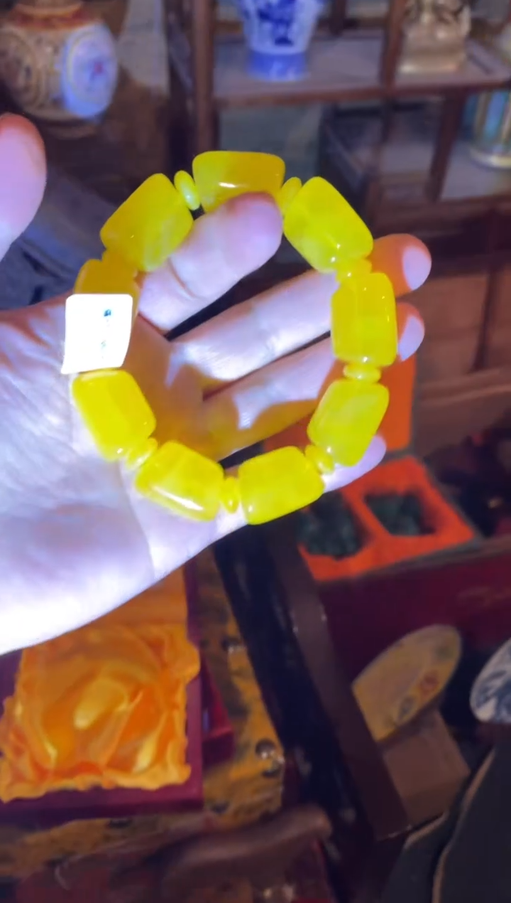 【闪购商品】蜜蜡颈饰未镶嵌黄蜜大桶