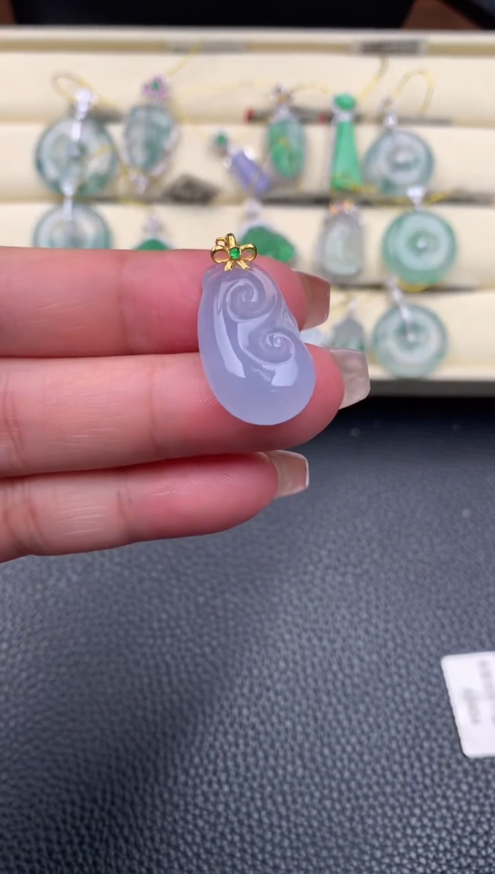 【闪购商品】翡翠颈饰18K金镶嵌D732.......