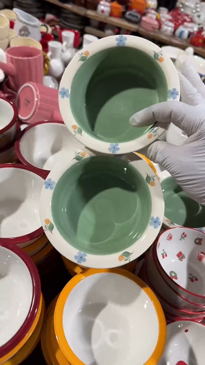 陶瓷2个草帽碗微瑕 凑满20元包邮