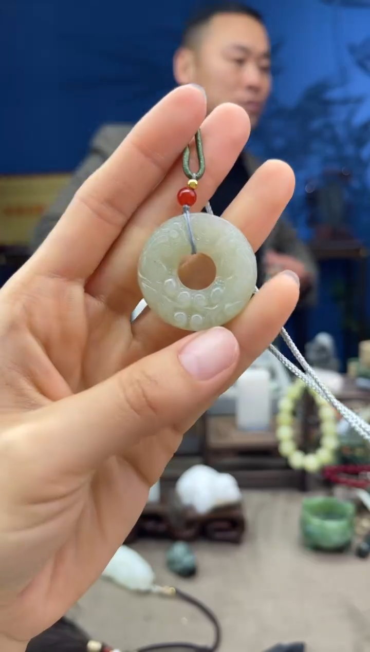 【闪购商品】和田玉颈饰未镶嵌1