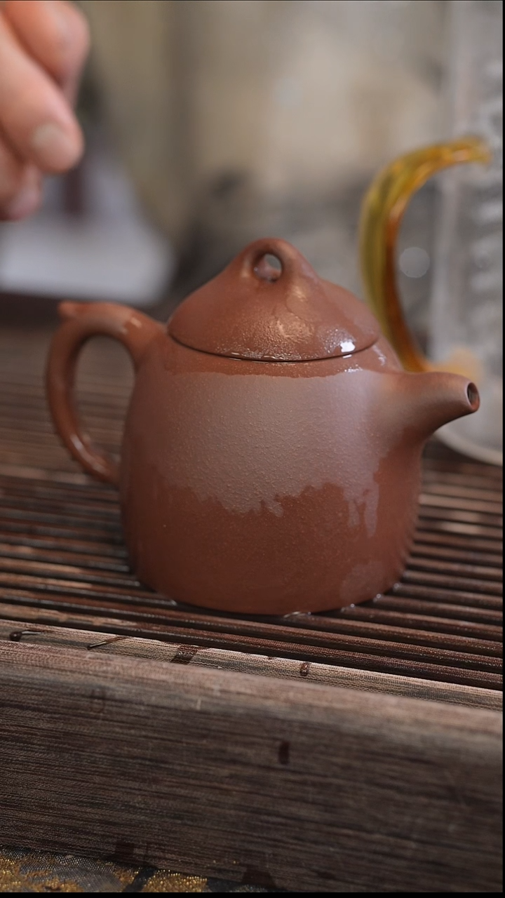 茶壶紫砂秦权 18目 紫泥 半手工 220cc