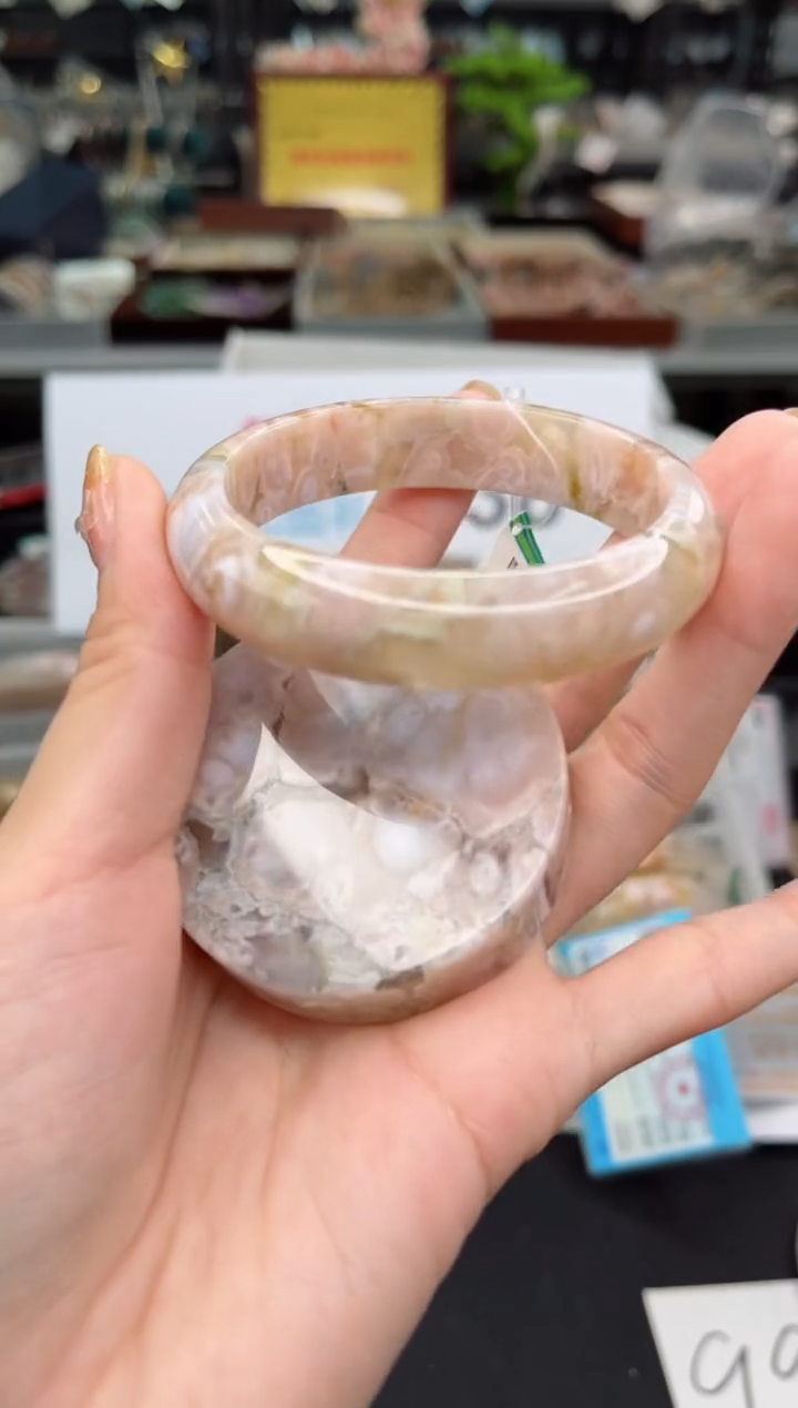 【闪购商品】石英质玉手镯未镶嵌54圈口（赠品镯心）3608090