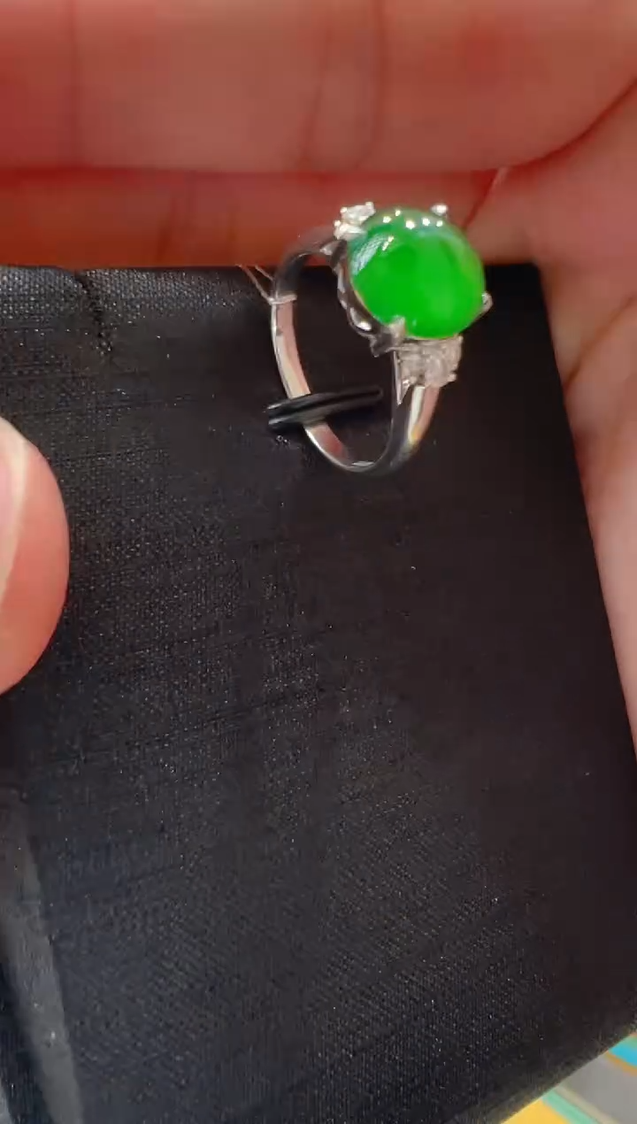 【闪购商品】翡翠戒指18K金镶嵌