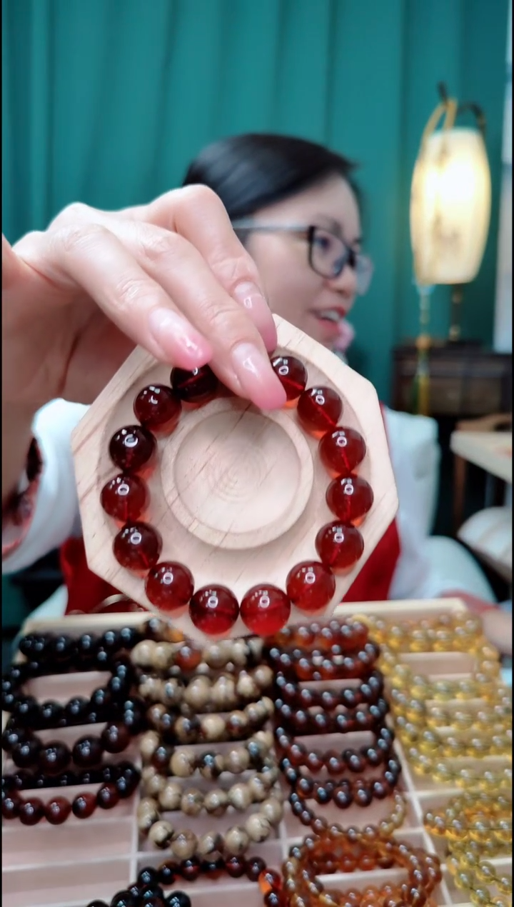 【闪购商品】血珀珠宝奇石未镶嵌14+000000