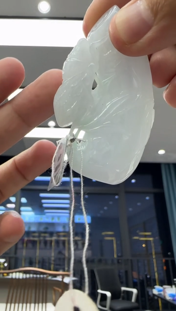 颈饰未镶嵌翡翠天然翡翠A货孤品一件