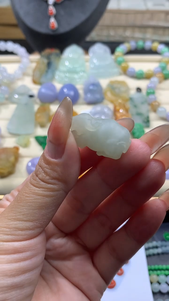 【闪购商品】定制翡翠未镶嵌翡翠