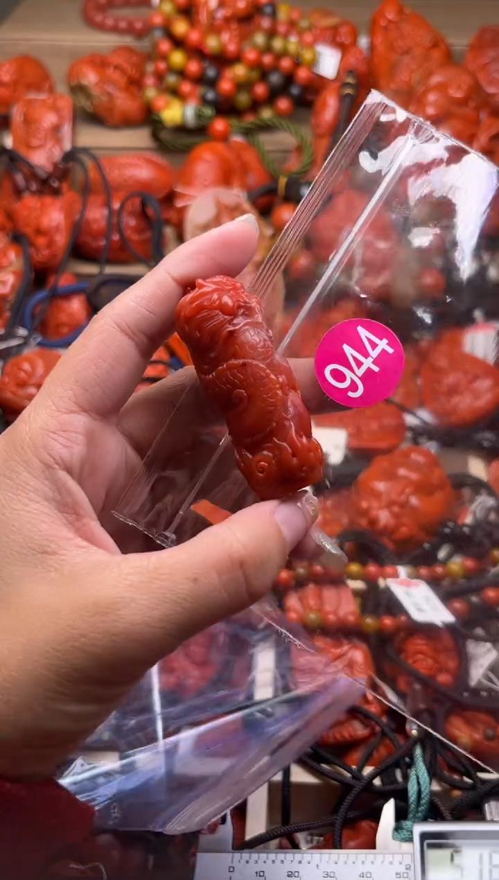 【闪购商品】南红玛瑙珠宝奇石合金944