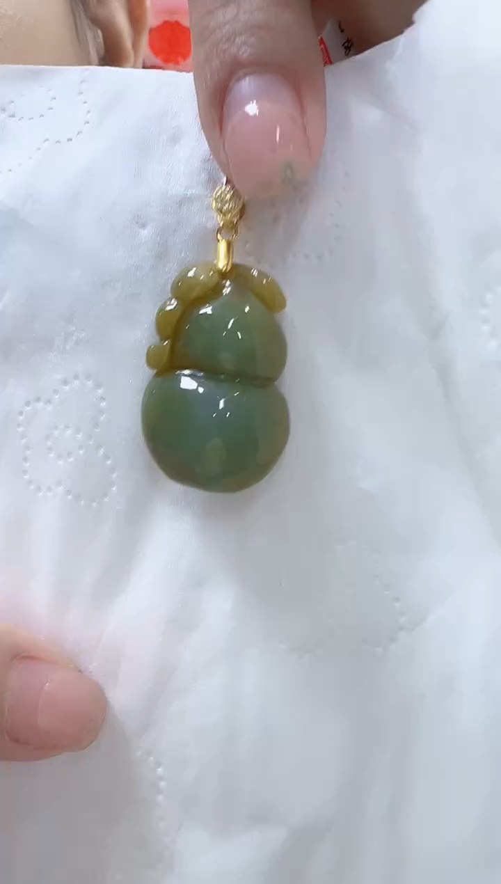 【闪购商品】翡翠颈饰未镶嵌孤品葫芦宽16高27厚12