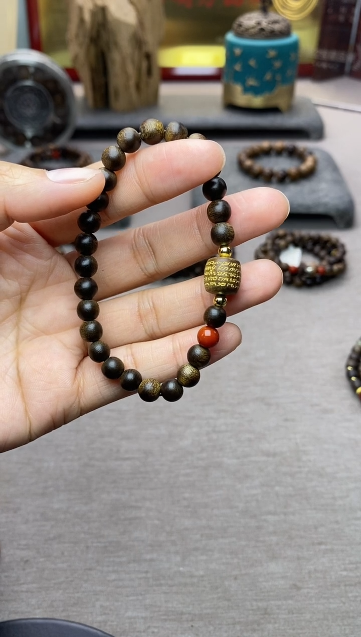 【闪购商品】沉香手串富森红土0.6+五条+配饰沉水单圈