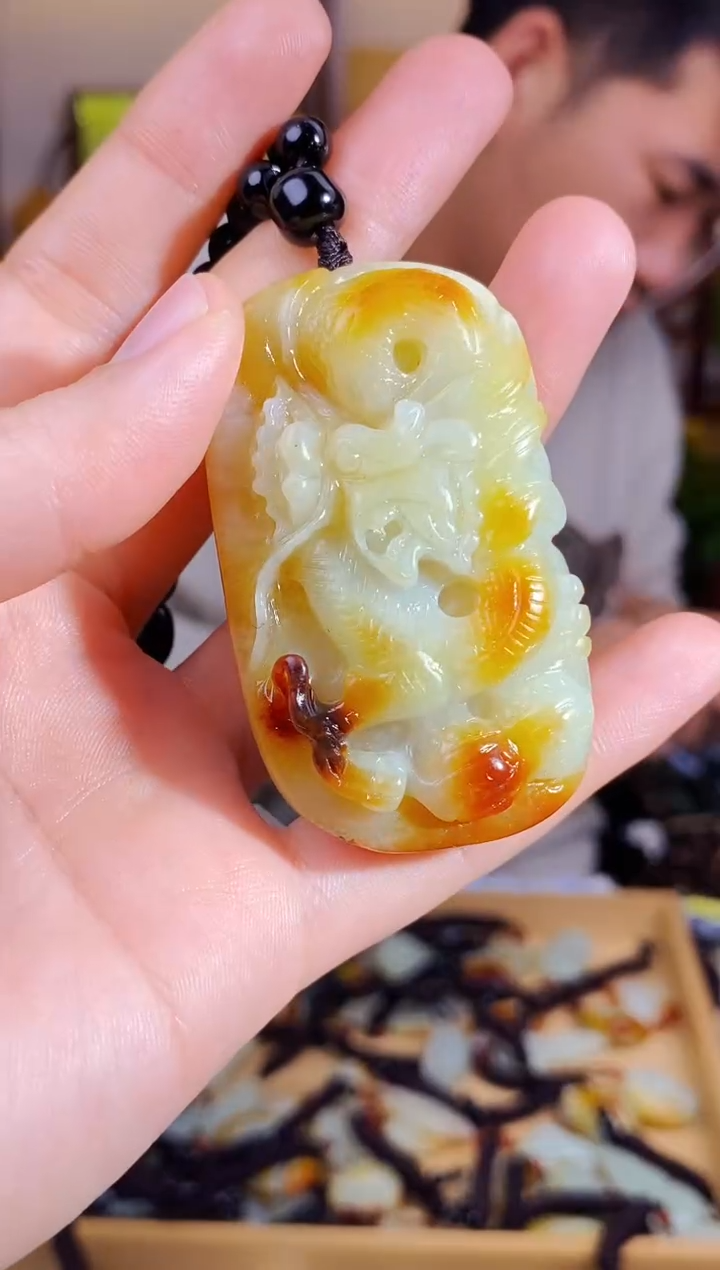 【闪购商品】和田玉颈饰未镶嵌1