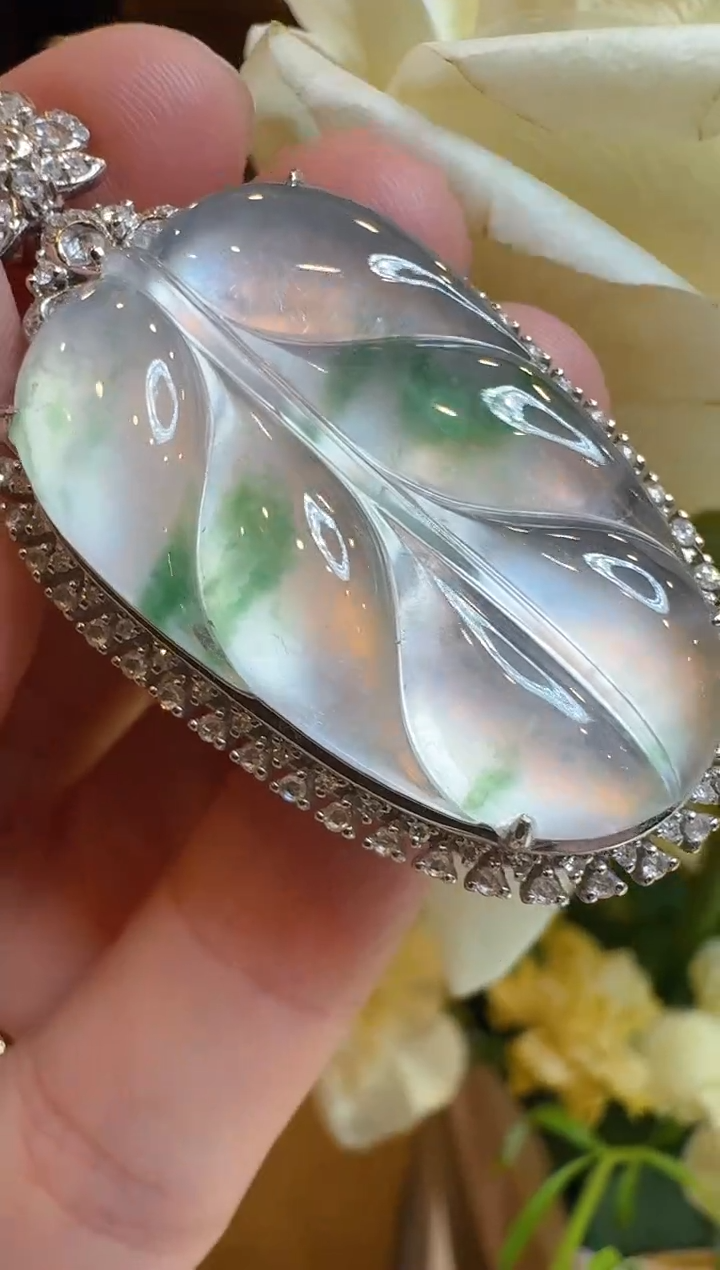 【闪购商品】翡翠吊坠(不含链)18K金镶嵌多样性团购发一件