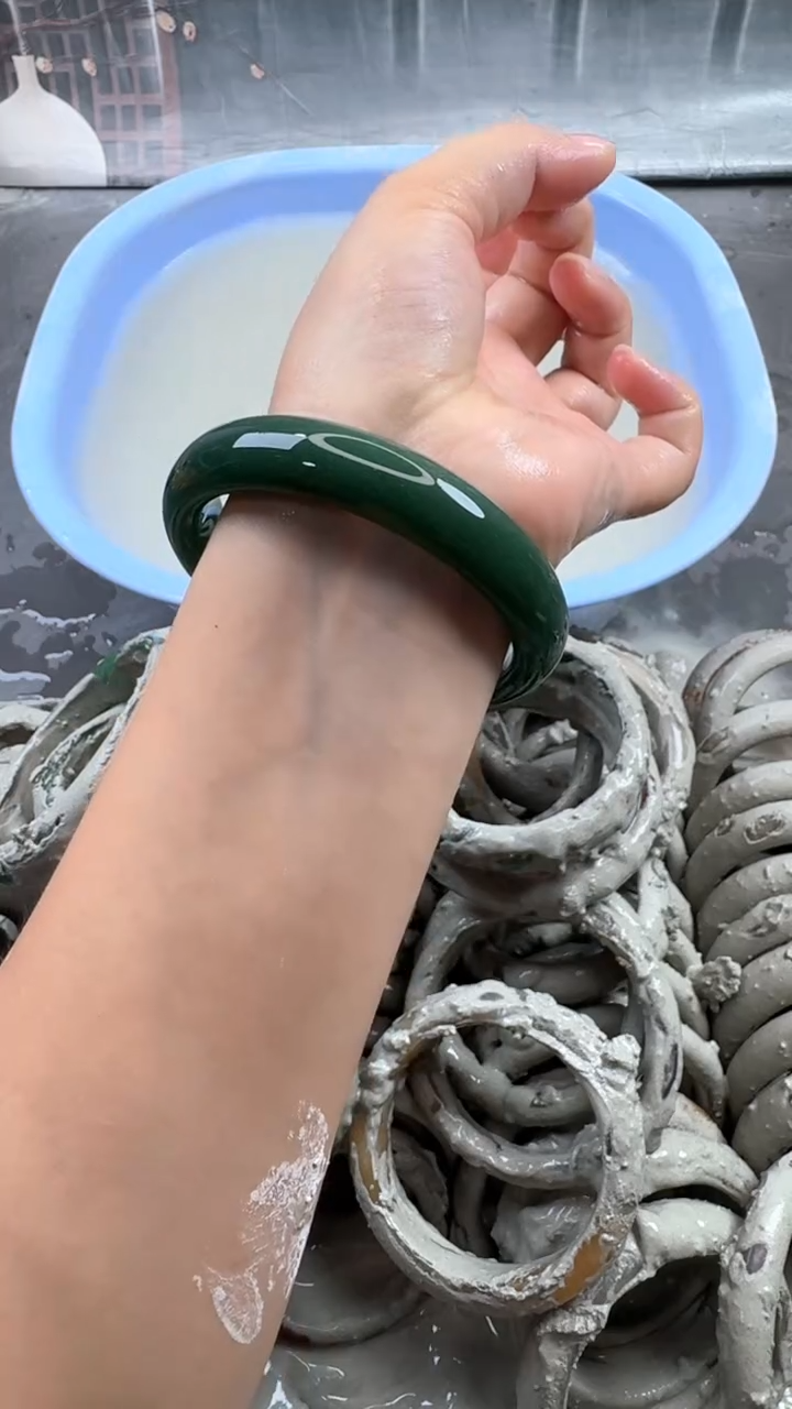 石英质玉手镯未镶嵌9 64