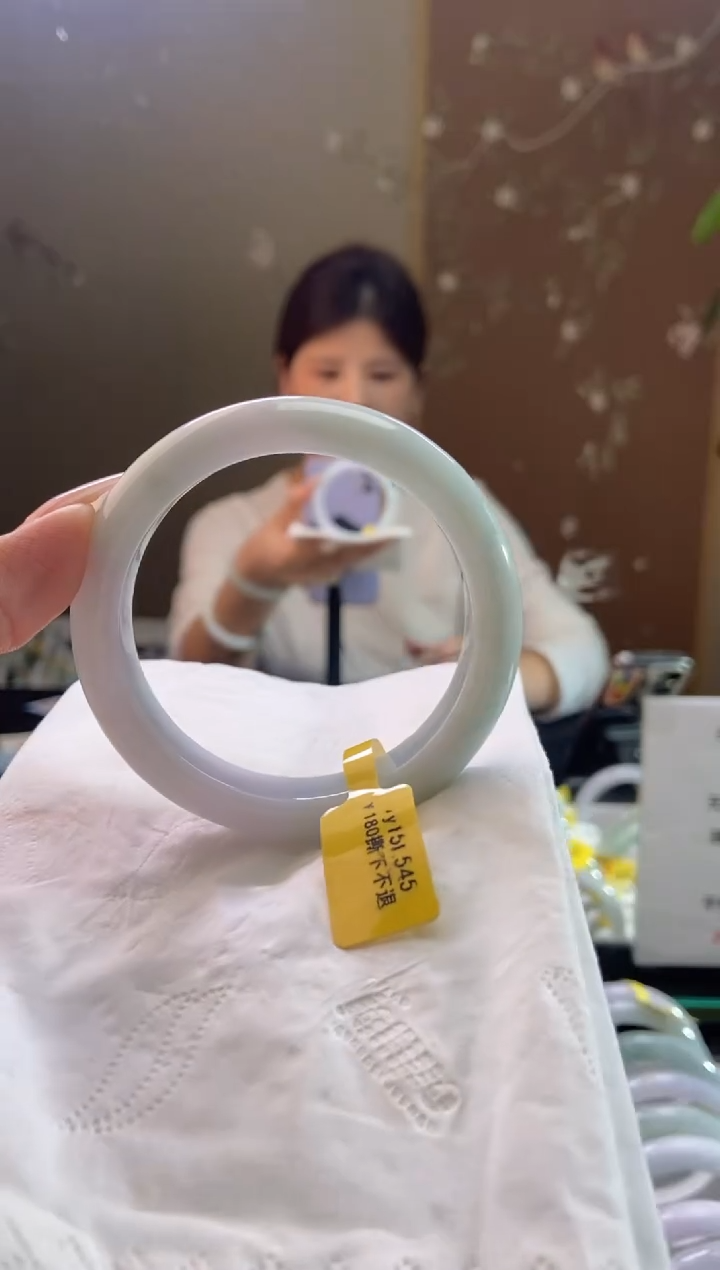 未镶嵌手镯翡翠圈口x54.8