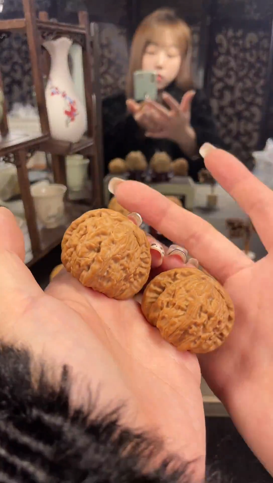 【闪购商品】文玩核桃把件白狮子42尺-5