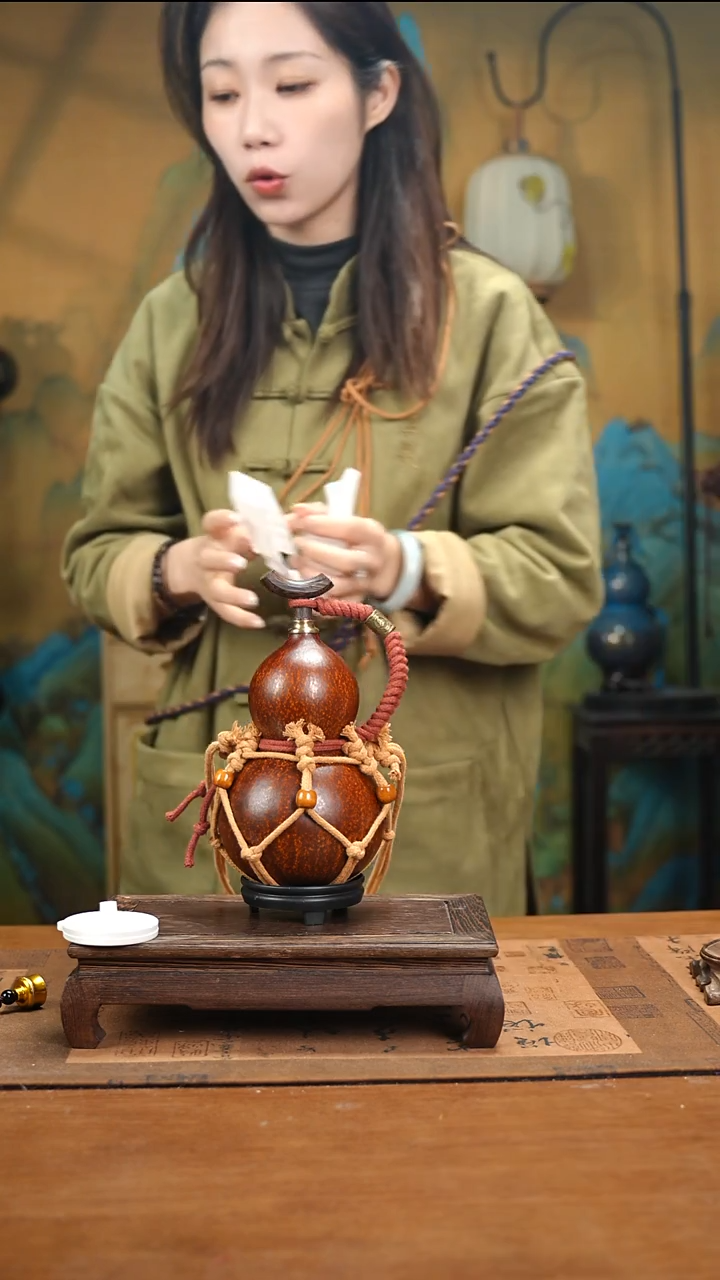 YE042复古网兜款天然酒葫芦（一物一拍）