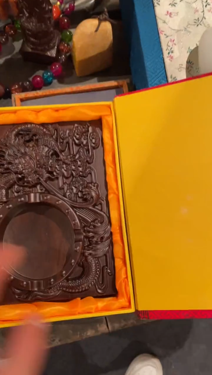 【闪购商品】一一一一一一龙烟缸