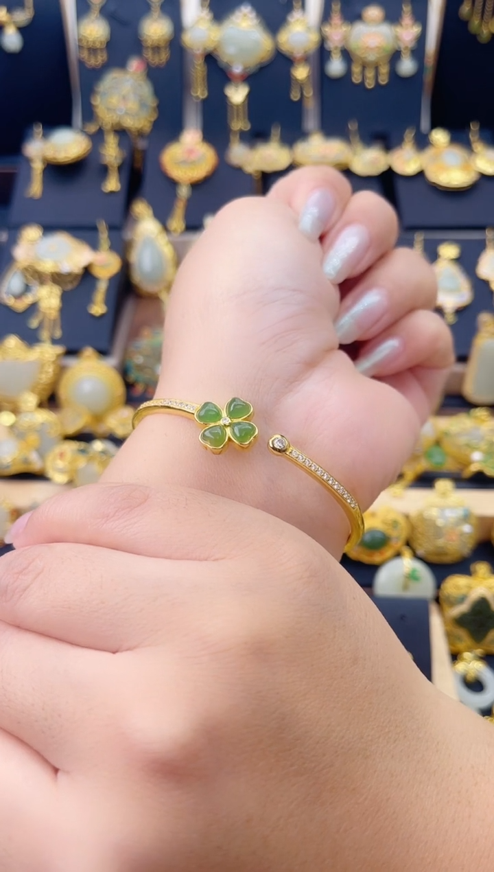 项圈银S925镀金镶嵌和田玉四叶草手镯