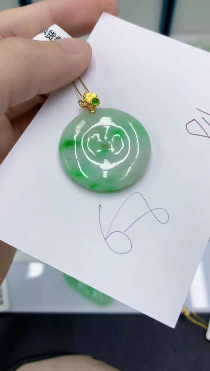 颈饰未镶嵌翡翠翡翠