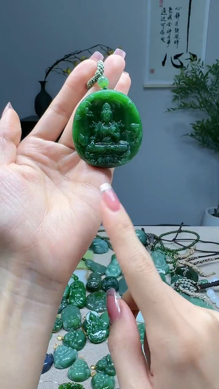 未镶嵌和田玉挂件1